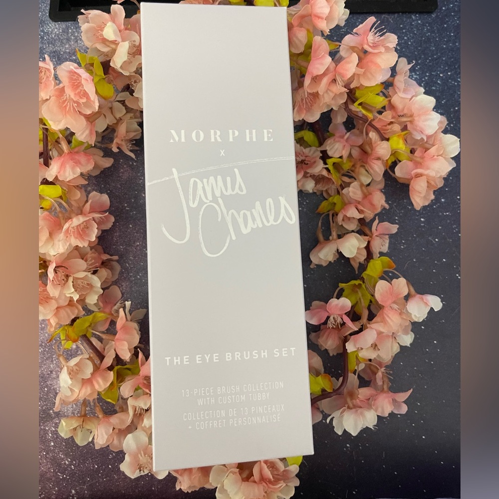 james charles the eye brush set